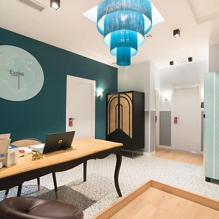 Hostal Evoke マドリード エクステリア 写真